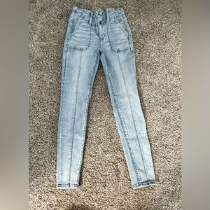 American eagle blue jeans